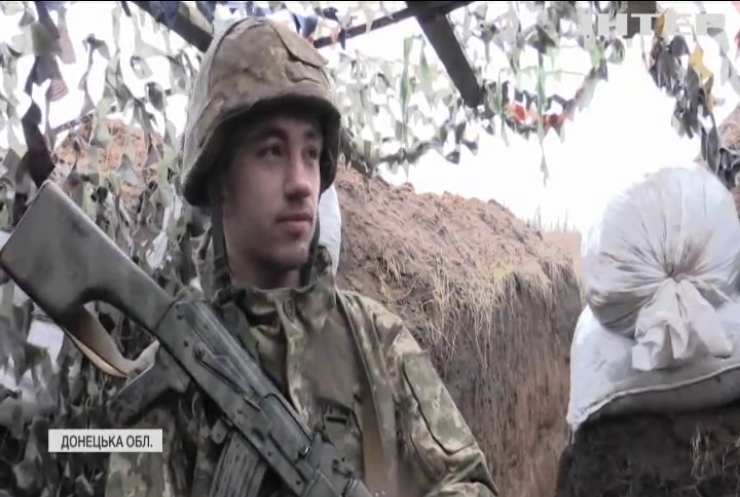 Неподалік Пісків ворог обстріляв позиції українських захисників