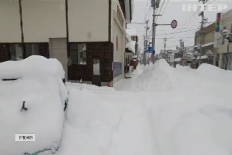 Снігопади в Японії б'ють всі можливі рекорди