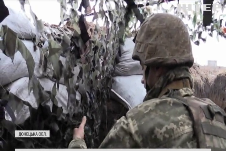 Війна на Донбасі: ворожі безпілотники скидали гранати на українські позиції