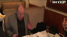 Шлях до України лежить через шлунок: котлета по-київськи несе почесну гуманітарну місію