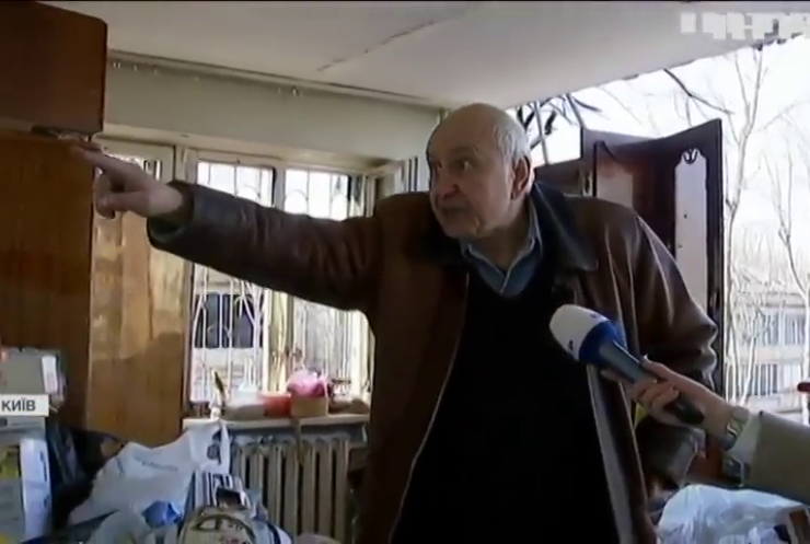 Окупанти "звільнили" киянина від його квартири у Києві