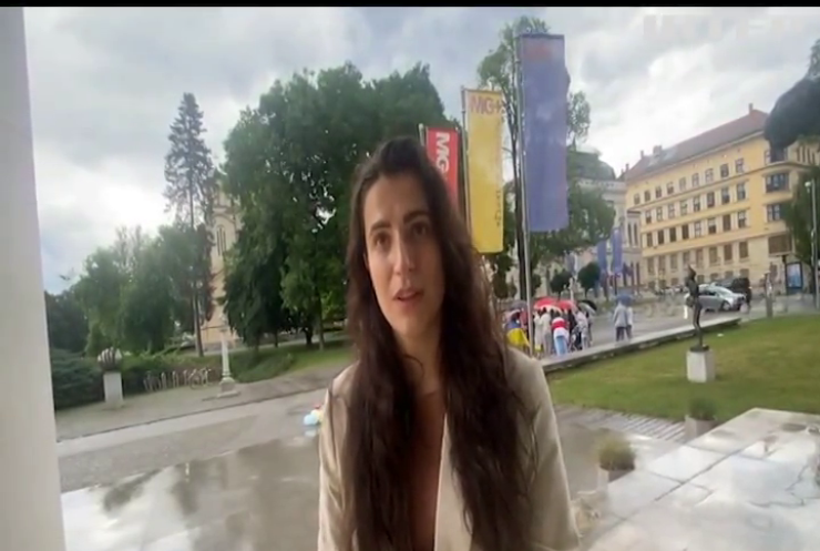 Українці провели мирну акцію у столиці Словенії 