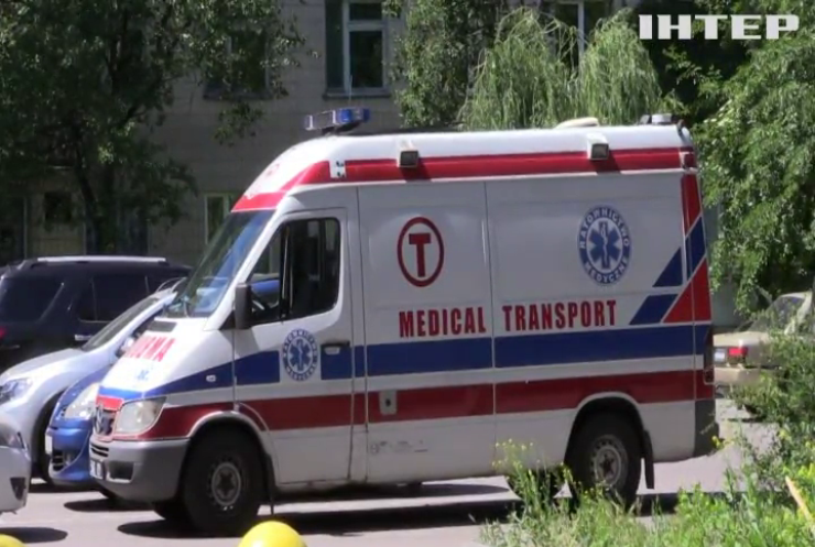 У Черкаській лікарні медики-переселенці допомагають місцевим жителям та землякам