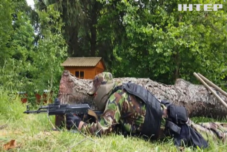 Білорусь перевіряє бойову готовність своїх збройних сил