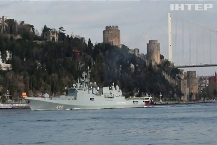 Чорноморський флот тікає із Севастополя до Новоросійська: які кораблі ховають росіяни від української зброї