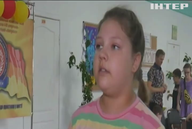 Діти з 15 регіонів України створили обереги для українських воїнів