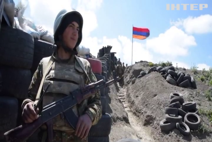 У Нагірному Карабасі поновилися бойові дії: Єреван попросив допомоги в росії