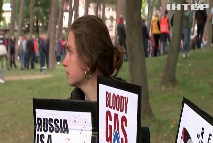 "Дружба замість санкцій": у Німеччині відбулася акція протесту проти високих цін на газ