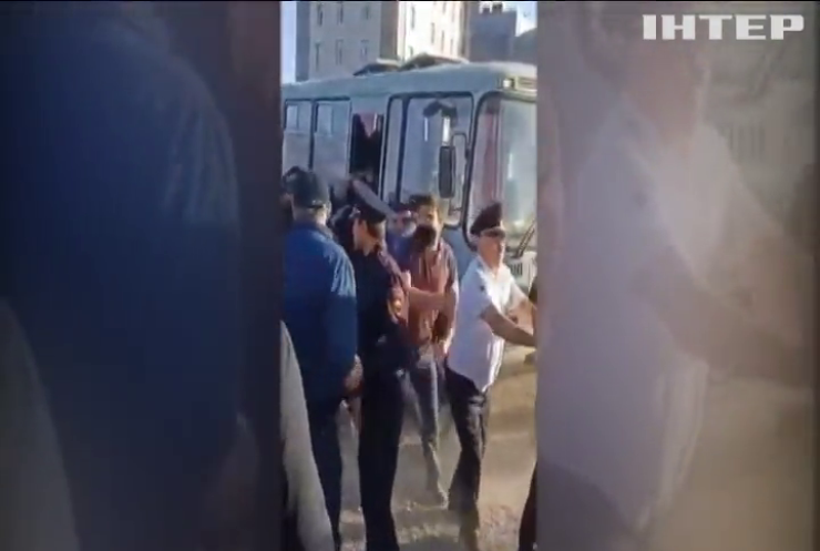 путін наказав кадирівцям придушити протестні настрої у Дагестані: чим загрожує москві непокора