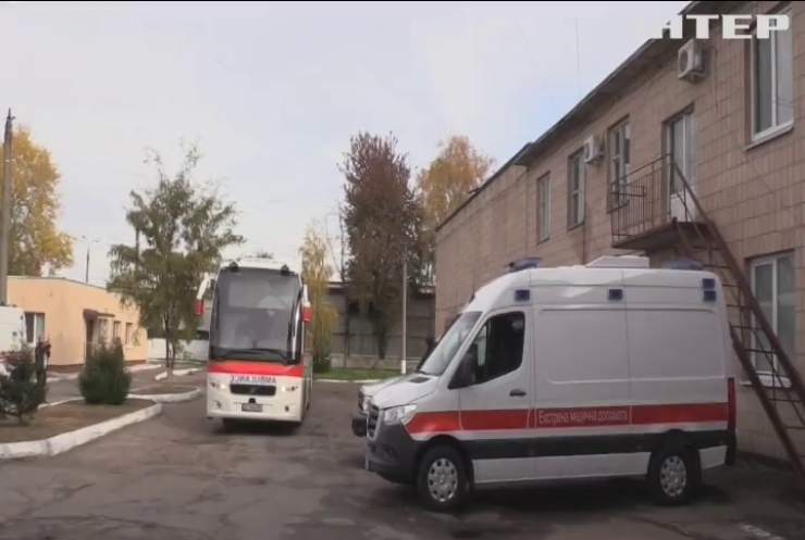 Медики черкаської екстреної допомоги отримали унікальний евакуаційний автобус