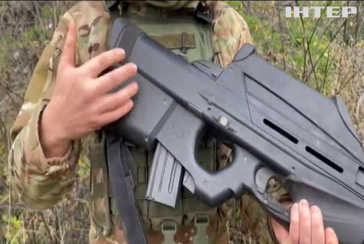 Зброя війни: UAR-10 та FN F2000 на службі в українських воїнів