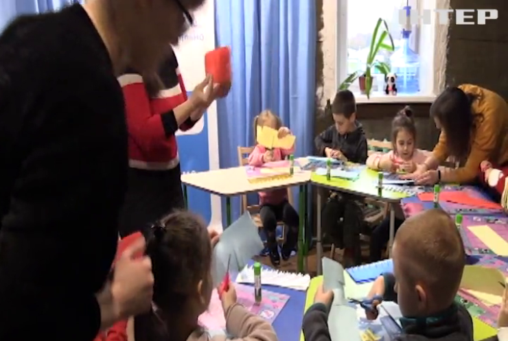 У різних містах України запровадили розважально-навчальний проєкт для дітей: як він працює у Черкасах