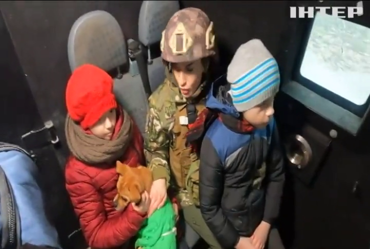 У місті Авдіївці, на Донеччині, досі залишаються діти: як проходить евакуація