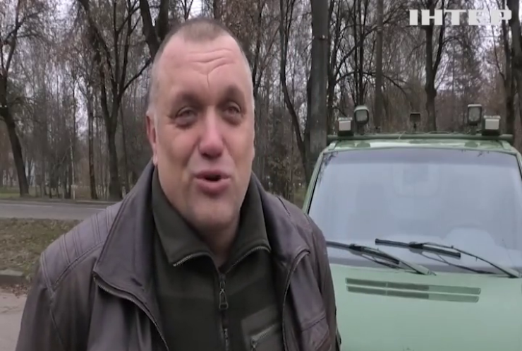 Волинянин з Польщі купив для бійців ЗСУ авто