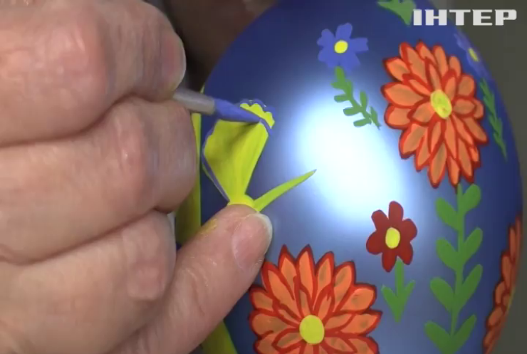 В Європі та США ялинки прикрасять іграшками з українською тематикою