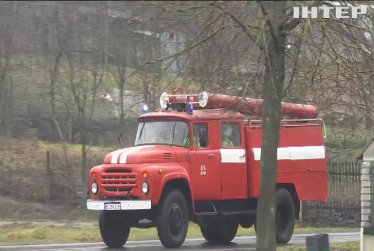 Місцеві жителі створили команду вогнеборців у селі Бунів на Львівщині
