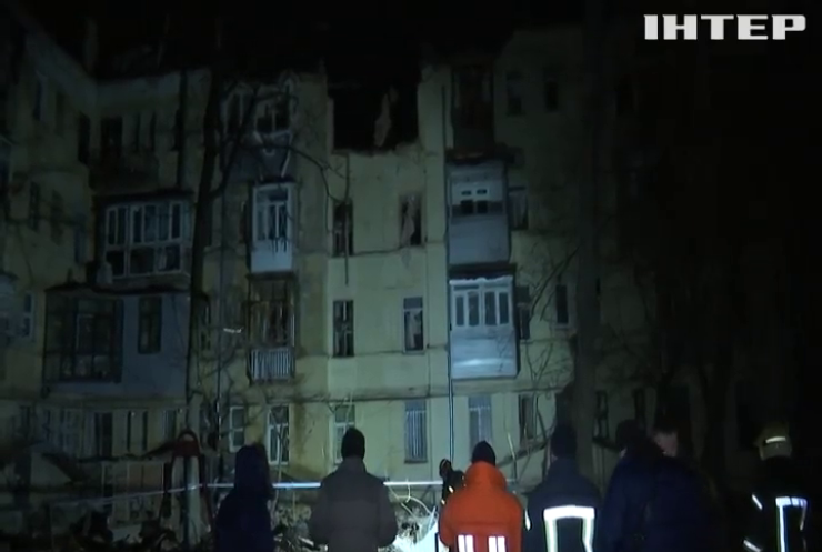 Росіяни вчергове поцілили в житловий будинок у Харкові
