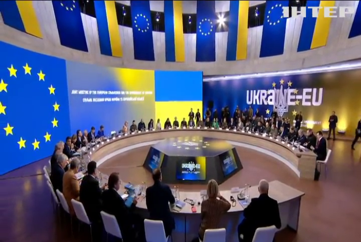 День візитів поважних гостей: про що говорили єврочиновники в Києві