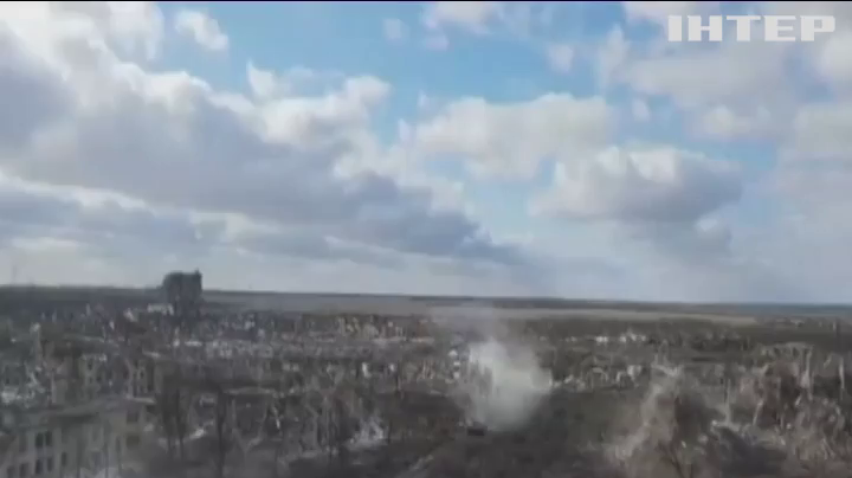 Мар’їнка стала містом-приводом: історія військового, який бачив, як рашисти нищили місто з перших днів