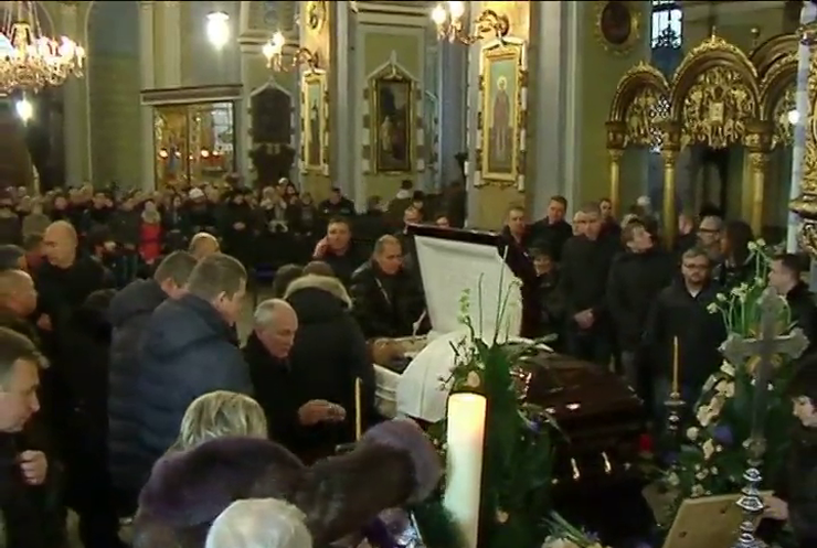  Андрія Кузьменко поховали на закритій від сторонніх церемонії