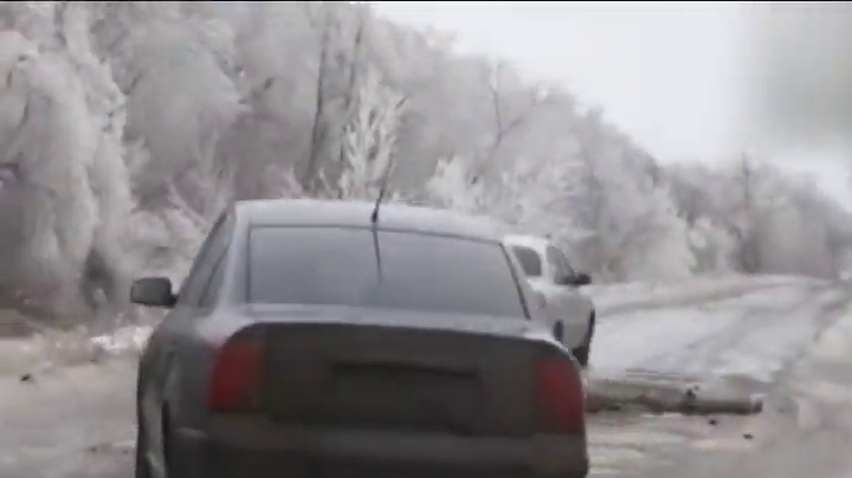 У Станиці Луганській дітей забрали від батьків заради порятунку