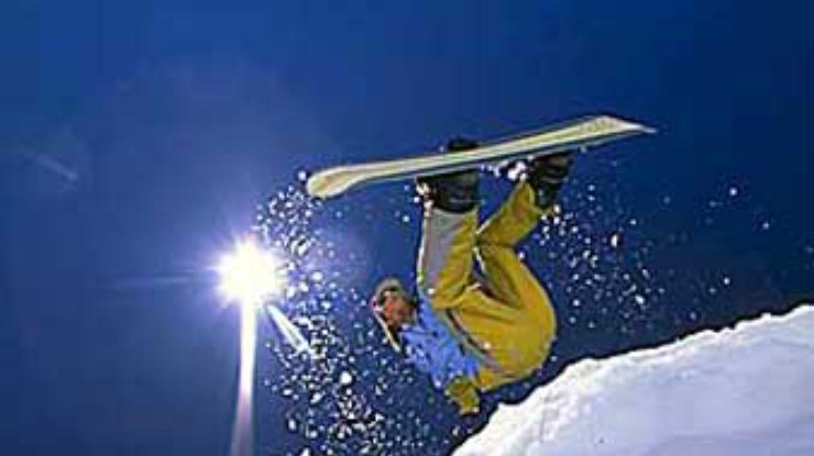В австрийских Альпах погиб спортсмен-сноубордист