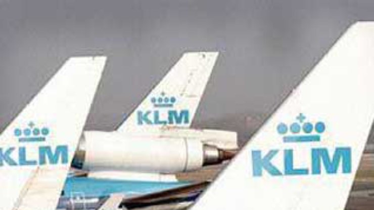 KLM намерена сократить до трех тысяч рабочих мест