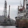В акватории одесского порта с теплохода сброшены нефтепродукты