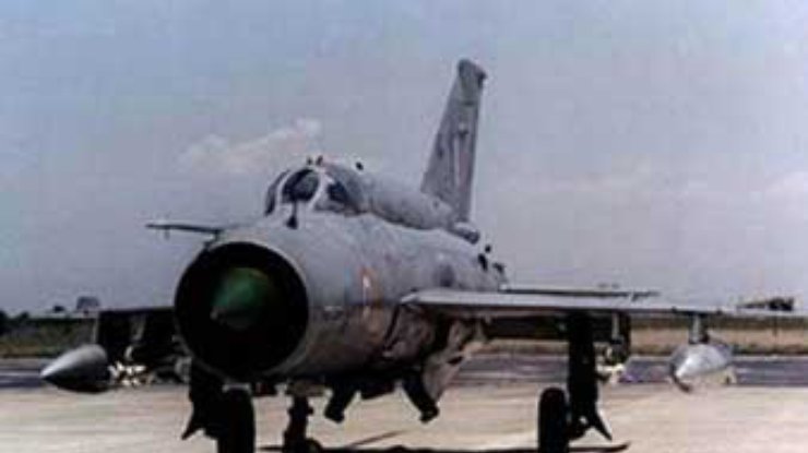В Индии упал МиГ-21, убив троих людей (дополнено в 14:46)
