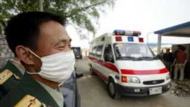 За прошедшие сутки в Китае зарегистрированы 187 новых случаев атипичной пневмонии