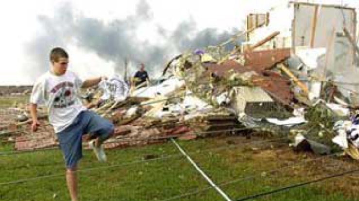 Разрушительный торнадо в Оклахома-сити