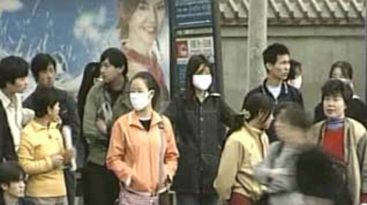 Китай все еще скрывает информацию по количеству заболевших атипичной пневмонией