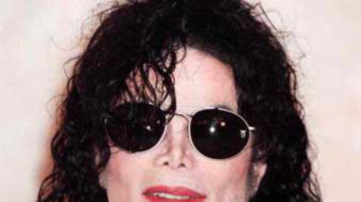 Майкл Джексон госпитализирован в Индианаполисе