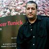 Спенсер Туник "увековечил" в Барселоне более 7 тысяч обнаженных человек