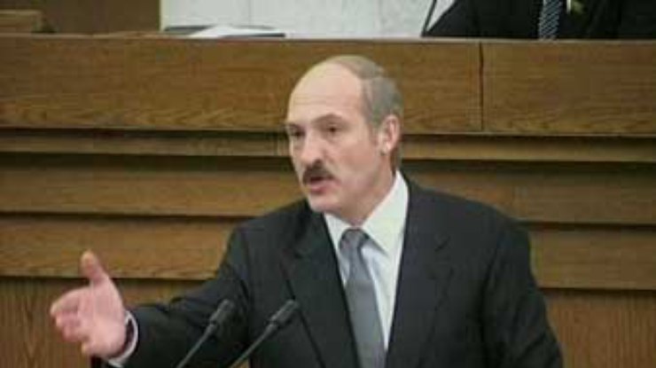Как белорусское ТВ "пиарит" Лукашенко