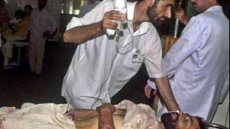 Теракты в Кашмире. 2 человека погибли, более 40 ранены