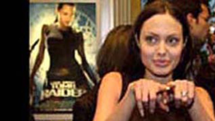 Актриса Анжелина Джоли прибывает в Россию в качестве посла доброй воли ООН