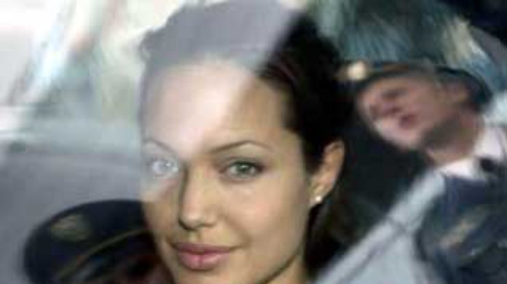 Анджелина Джоли отправилась на Северный Кавказ