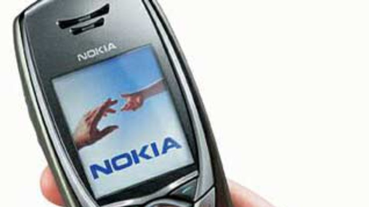 Телефон Nokia обжег лицо своей владелице