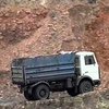 Жители поселка им.Фрунзе требуют прекратить движение грузовиков с углем под их окнами