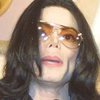 Майкл Джексон стал белее белой старухи