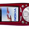 Nokia представила новый трехдиапазонный телефон