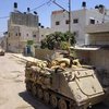 Десятки израильских танков вновь вторглись в лагерь палестинских беженцев Рафах
