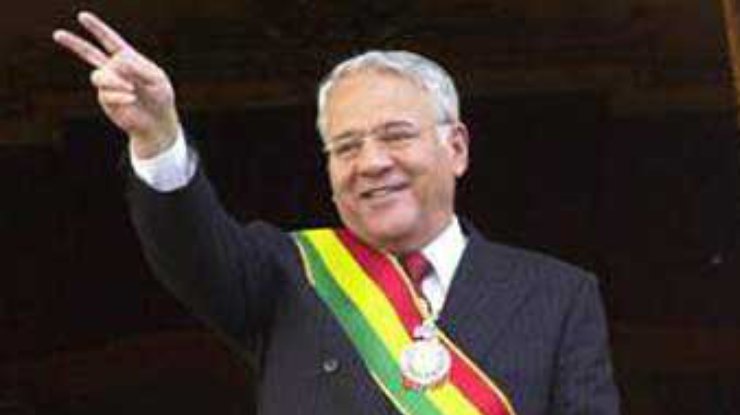 Вице-президент Боливии и три министра ушли в отставку в знак протеста против политики президента