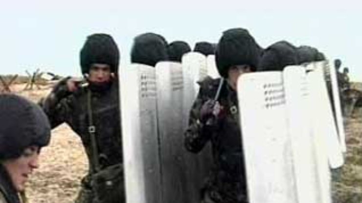 72% жителей Крыма поддерживают намерение власти защитить украинскую границу