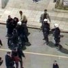 Полиция Греции с помощью слезоточивого газа разогнала демонстрантов в Афинах и Салониках