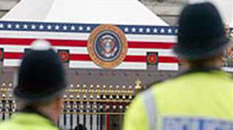Букингемский дворец: охрана дала промашку