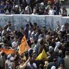 Тысячи палестинцев и израильтян протестуют против строительства "разделительной стены"