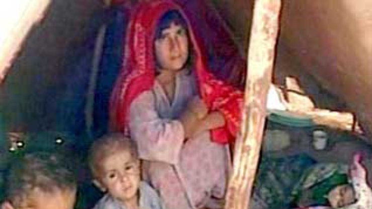 В афганских лагерях для беженцев замерзли насмерть четверо детей