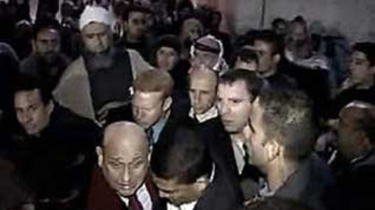 Министра иностранных дел Египта закидали обувью и мусором в иерусалимской мечети "Аль-Акса"